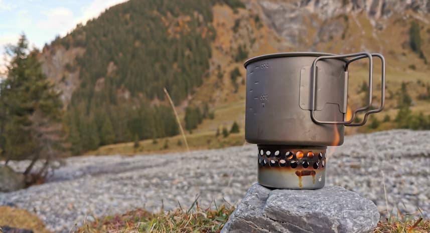 Cooker at night